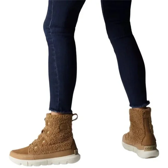 Sorel Explorer II Joan Cozy Winter Boots in Tan with Faux Shearling Upper Size 7 - Picture 7 of 8